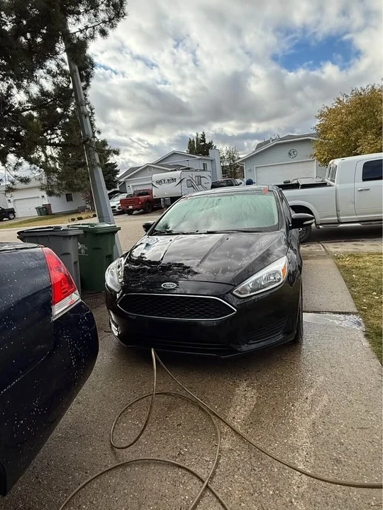 2017 Ford Focus 3rd Gen - Image 2 of 9