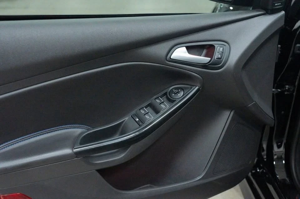2017 Ford Focus 3rd Gen - Image 15 of 20