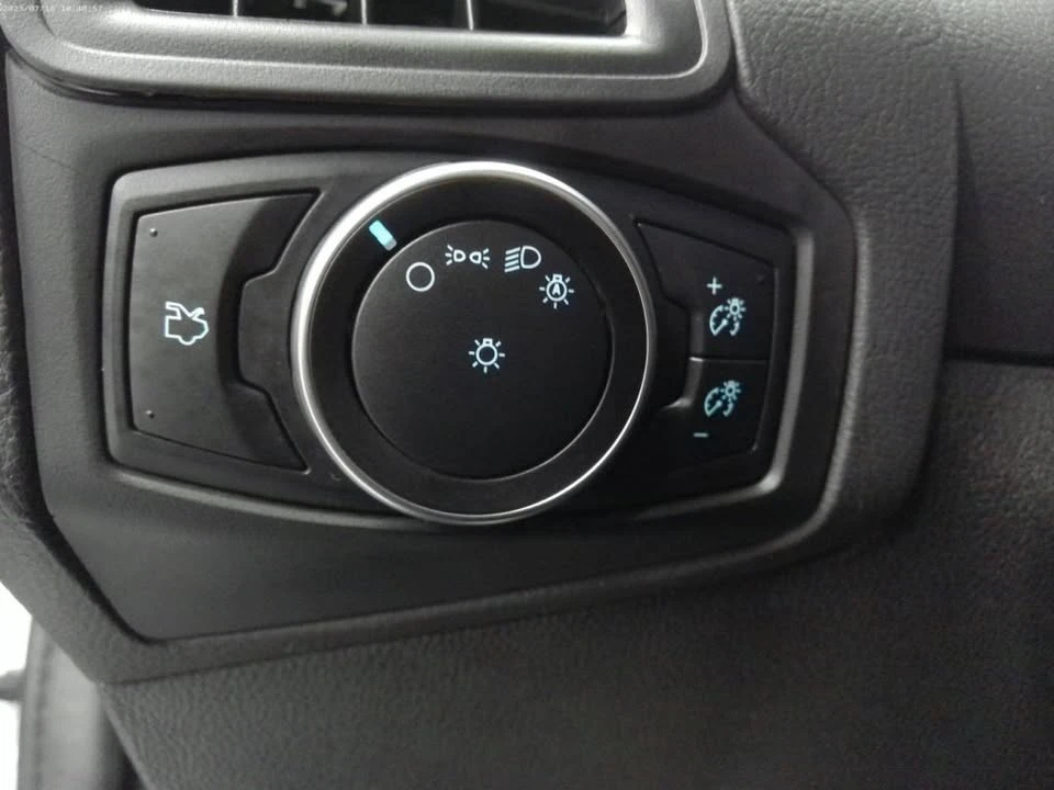 2017 Ford Focus 3rd Gen - Image 18 of 20
