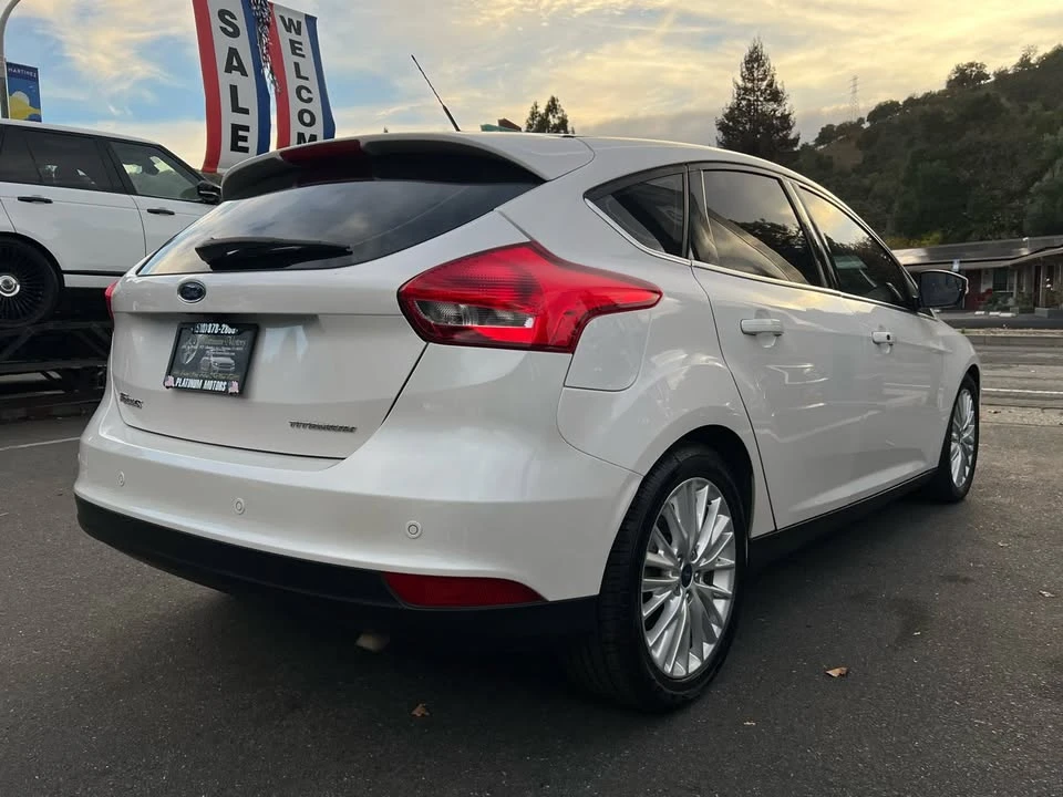 2017 Ford Focus 3rd Gen - Image 4 of 19