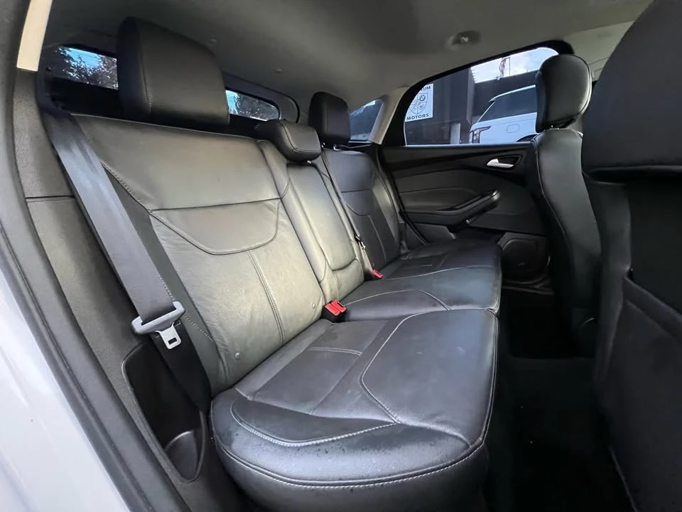 2017 Ford Focus 3rd Gen - Image 15 of 19