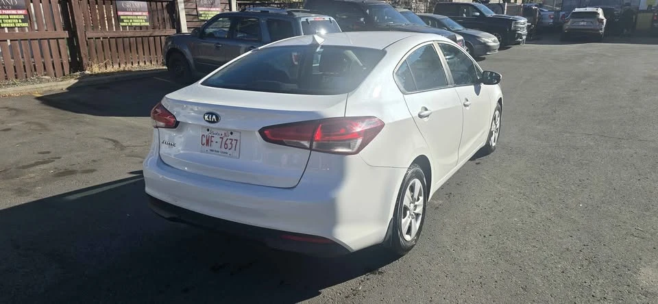 2017 Ford Focus 3rd Gen - Image 4 of 6