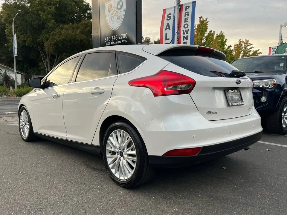2017 Ford Focus 3rd Gen - Image 2 of 19