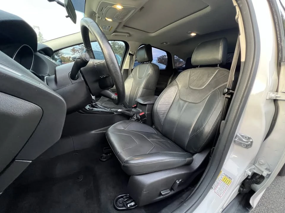 2017 Ford Focus 3rd Gen - Image 8 of 19