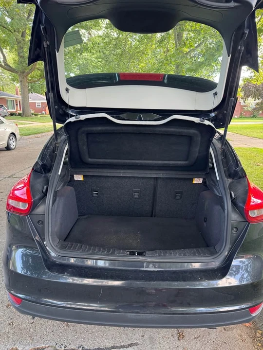 2017 Ford Focus 3rd Gen - Image 7 of 11
