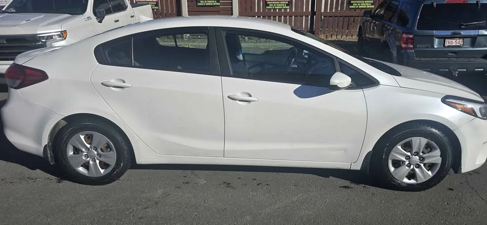 2017 Ford Focus 3rd Gen - Image 3 of 6