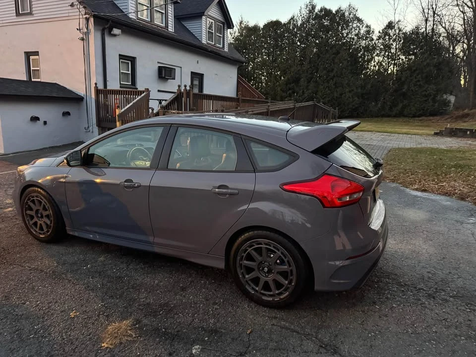 2017 Ford Focus RS 3rd Gen - Image 9 of 14