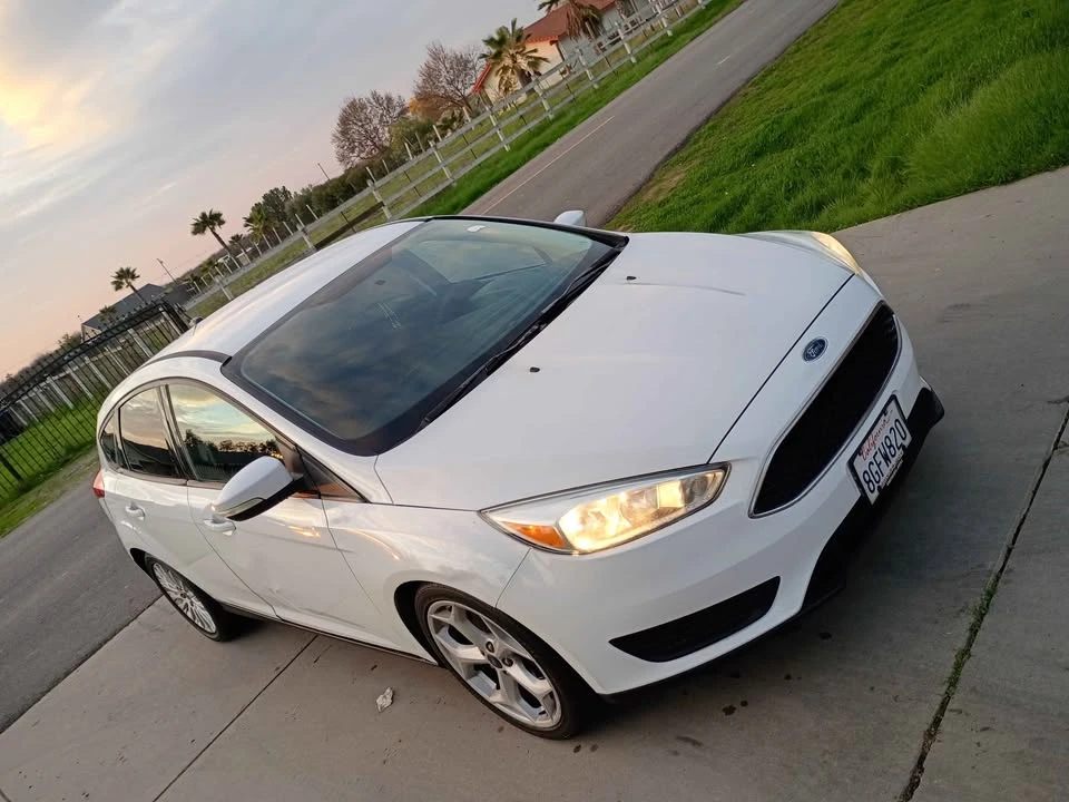 2017 Ford Focus 3rd Gen - Image 5 of 20