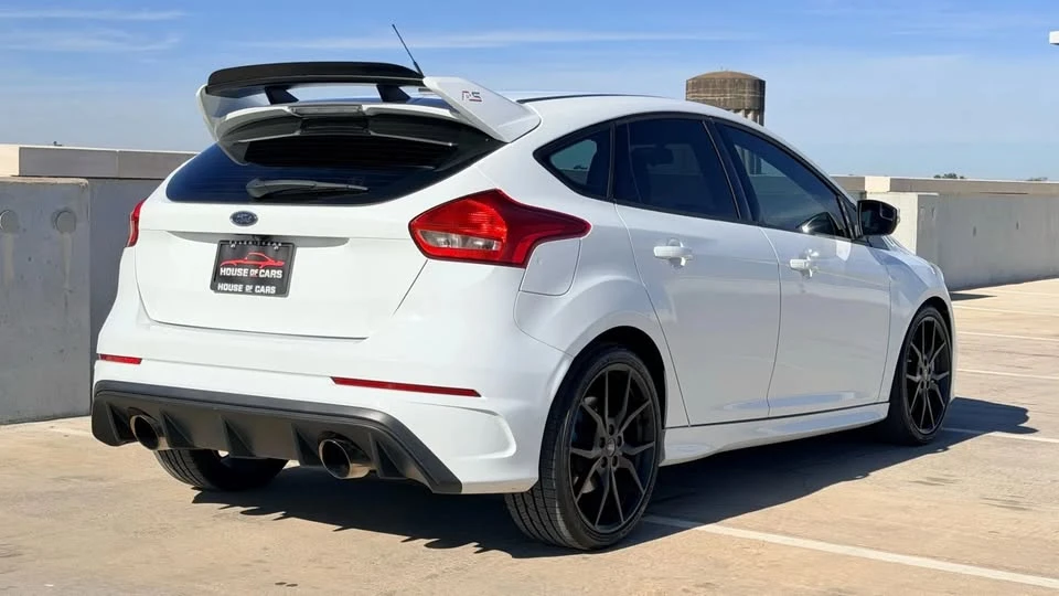 2017 Ford Focus RS 3rd Gen - Image 5 of 20