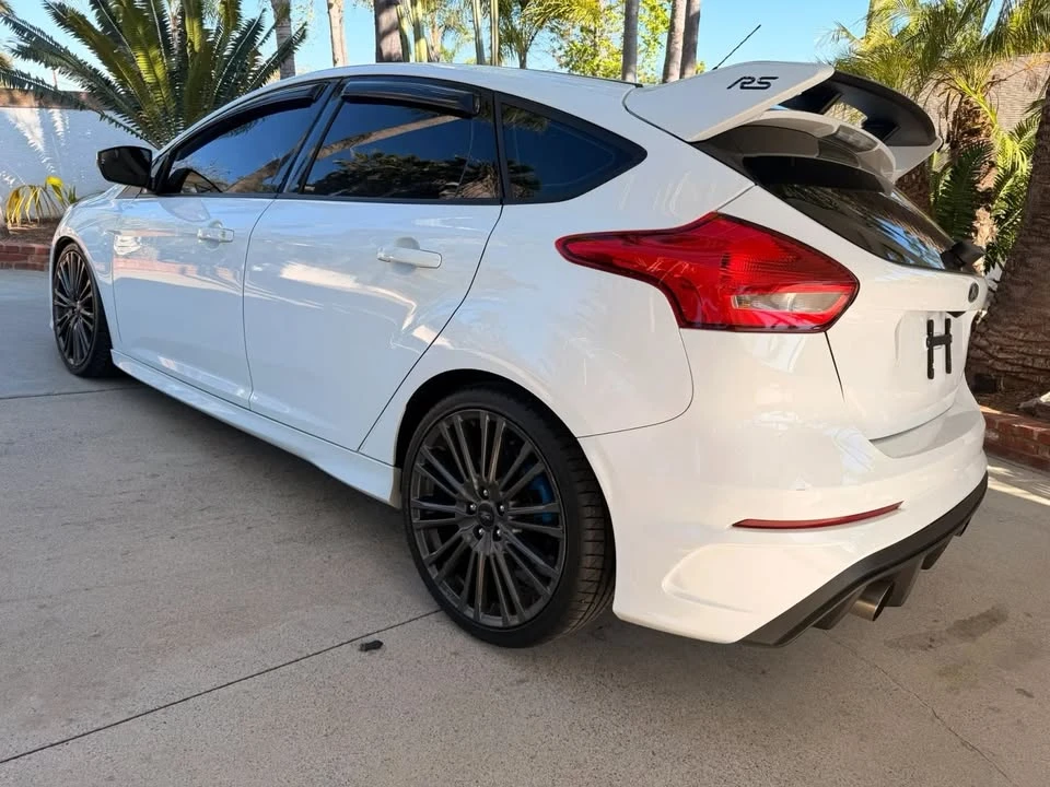 2017 Ford Focus RS 3rd Gen - Image 3 of 12