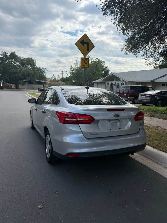 2017 Ford Focus 3rd Gen - Image 3 of 3