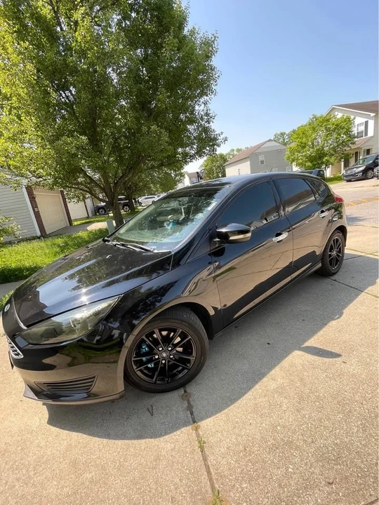 2017 Ford Focus 3rd Gen - Image 2 of 4