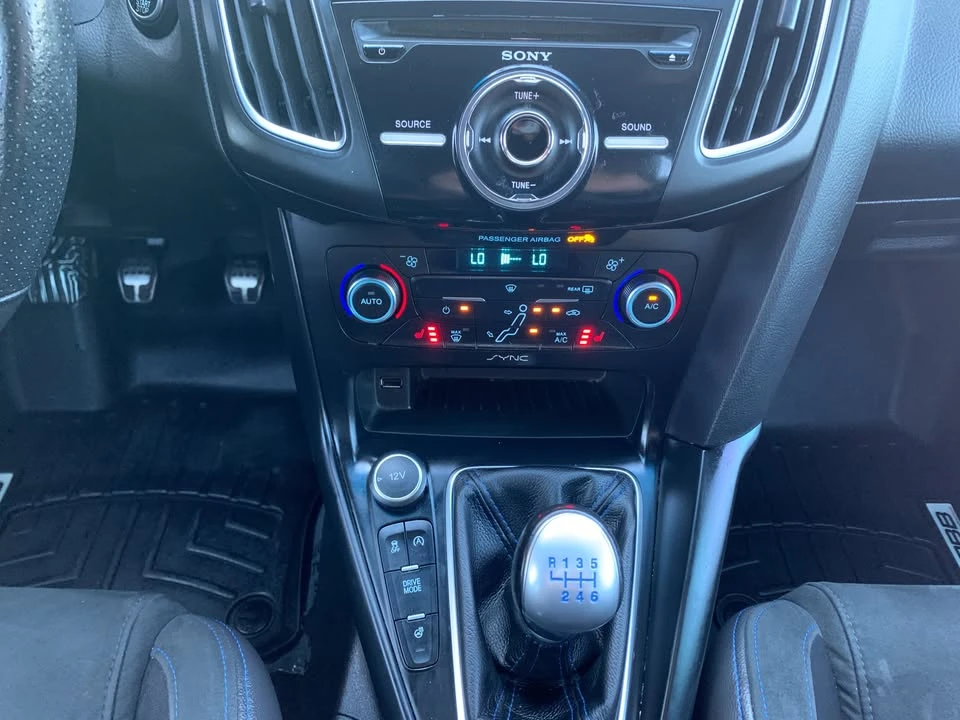 2017 Ford Focus RS 3rd Gen - Image 13 of 19