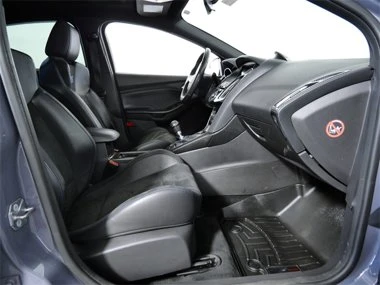 2017 Ford Focus RS 3rd Gen - Image 11 of 20