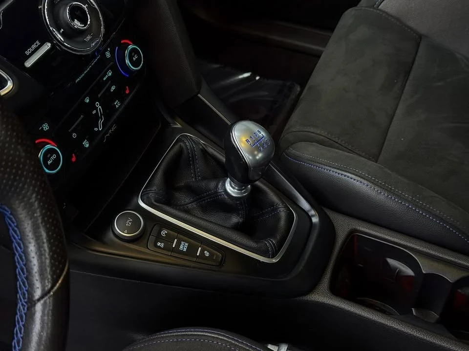 2017 Ford Focus RS 3rd Gen - Image 15 of 20