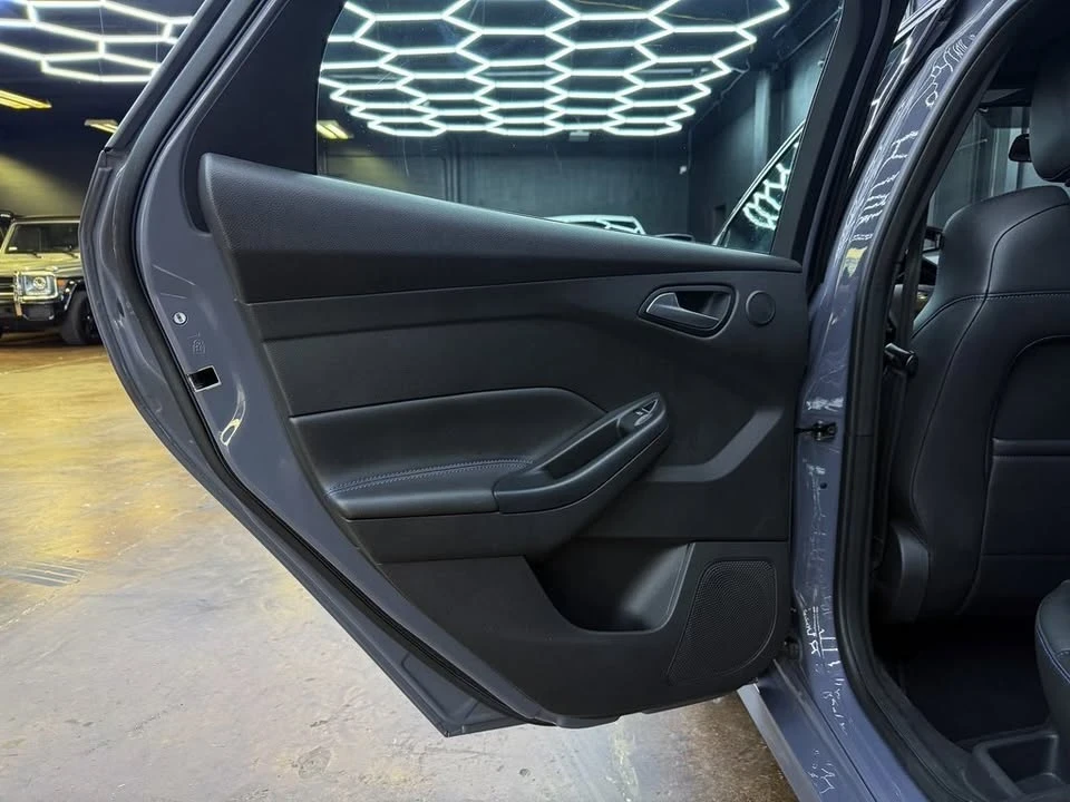 2017 Ford Focus RS 3rd Gen - Image 18 of 20