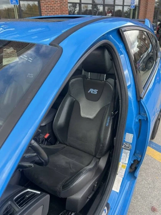 2017 Ford Focus RS 3rd Gen - Image 9 of 19