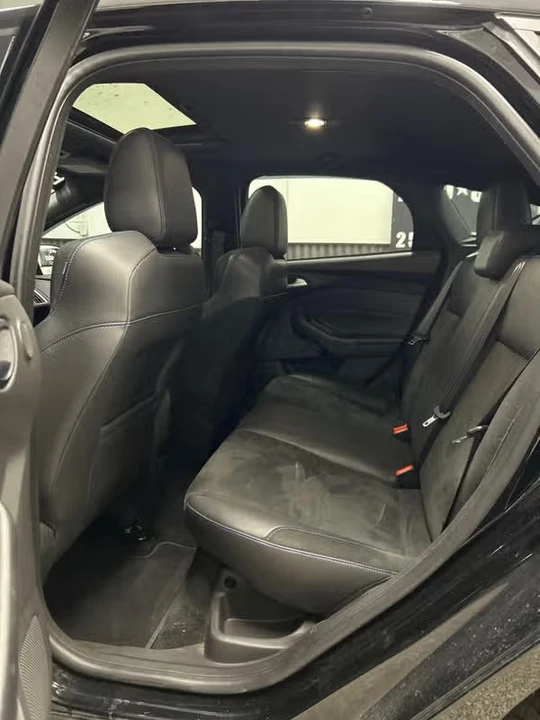 2017 Ford Focus RS 3rd Gen - Image 11 of 13