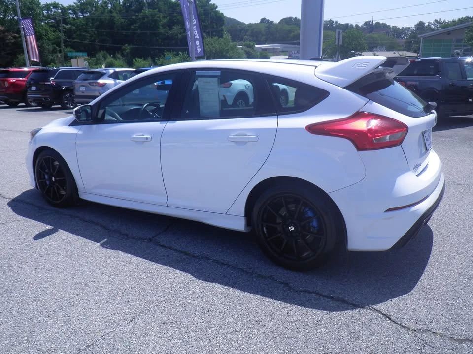 2017 Ford Focus RS 3rd Gen - Image 3 of 9