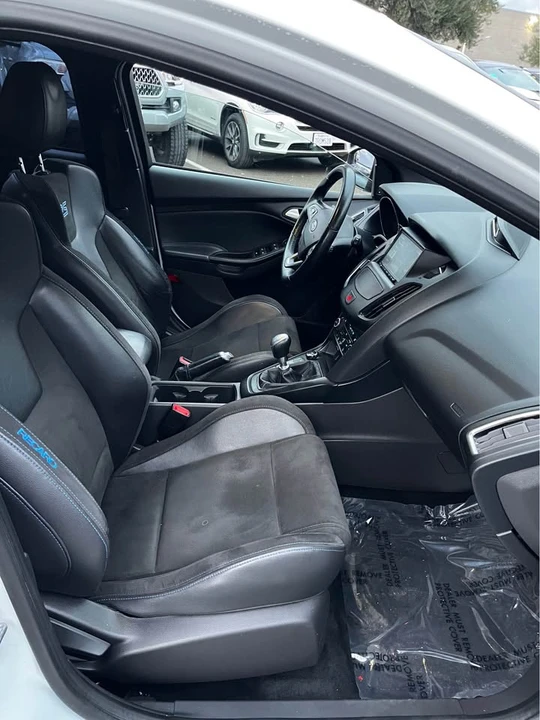 2017 Ford Focus RS 3rd Gen - Image 13 of 18