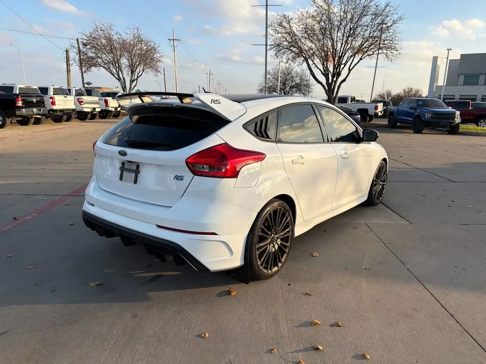 2017 Ford Focus RS 3rd Gen - Image 2 of 8