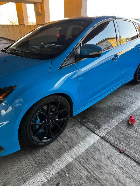 2017 Ford Focus RS 3rd Gen - Image 2 of 17
