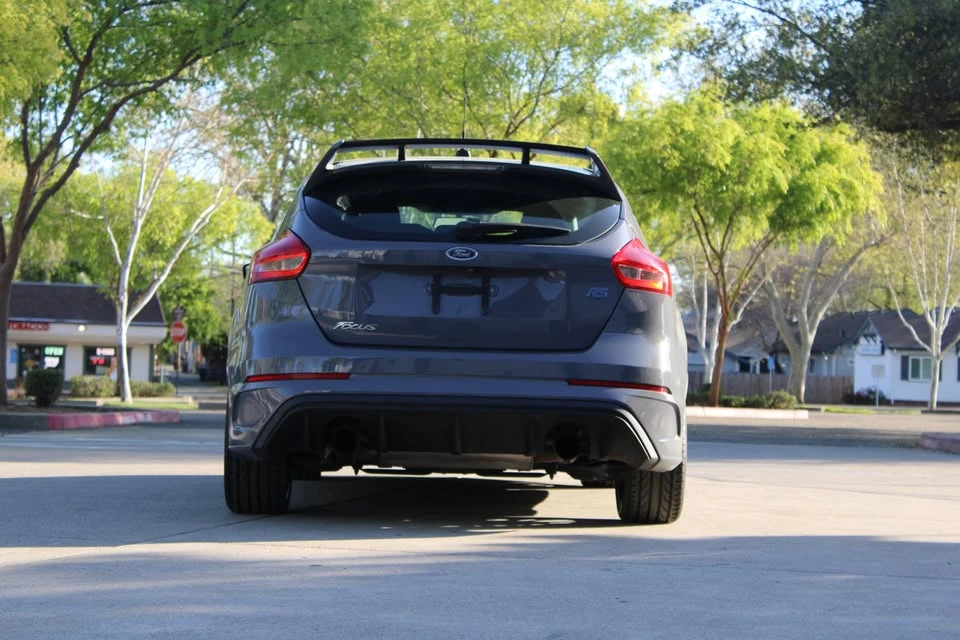 2017 Ford Focus RS 3rd Gen - Image 5 of 20