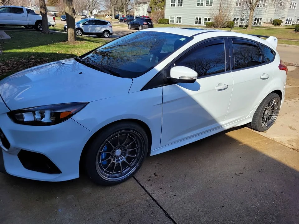 2017 Ford Focus RS 3rd Gen - Image 2 of 12
