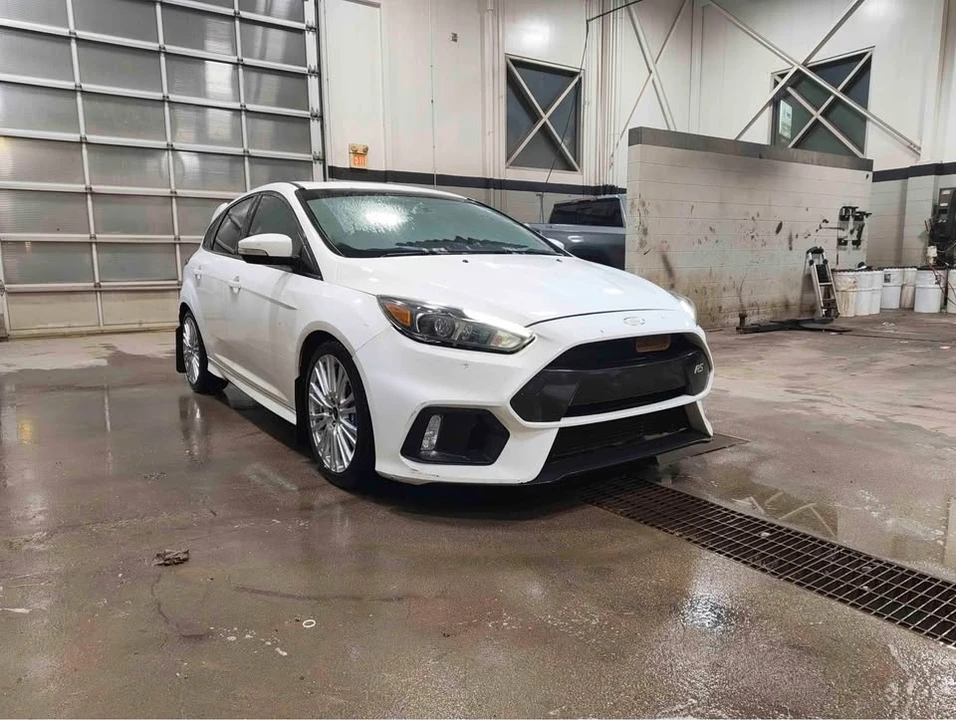 2017 Ford Focus RS 3rd Gen - Image 5 of 6