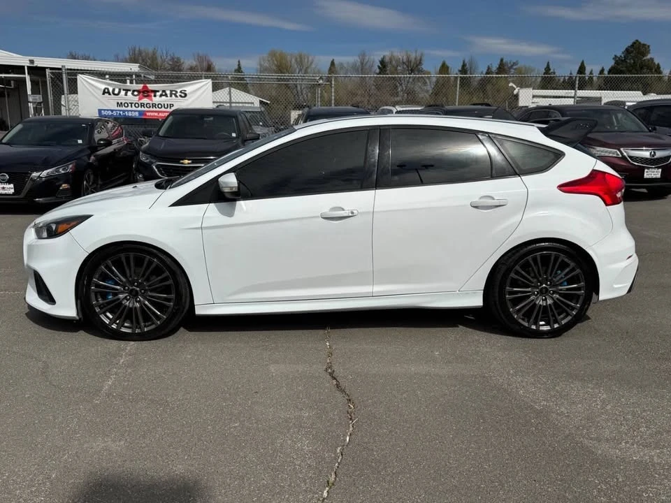 2017 Ford Focus RS 3rd Gen - Image 2 of 9