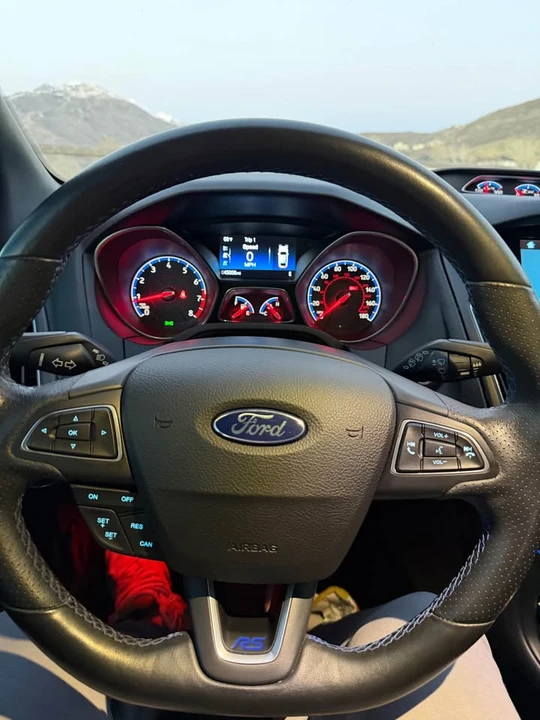 2017 Ford Focus RS 3rd Gen - Image 9 of 16