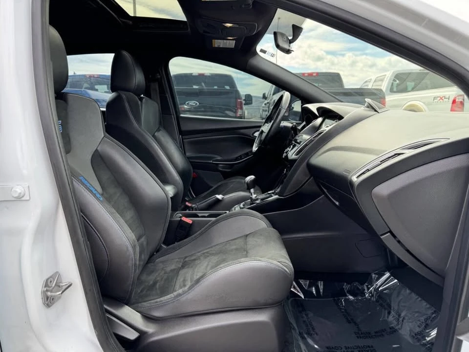 2017 Ford Focus RS 3rd Gen - Image 8 of 9