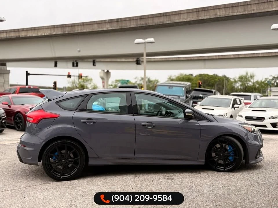 2017 Ford Focus RS 3rd Gen - Image 9 of 17