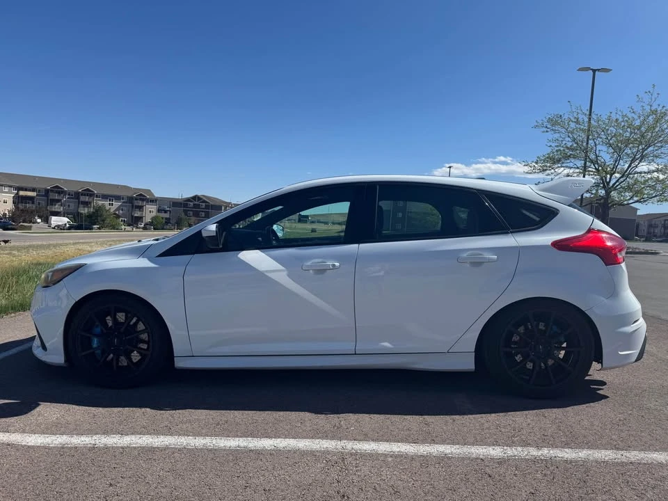 2017 Ford Focus RS 3rd Gen - Image 3 of 10