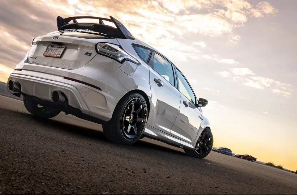 2017 Ford Focus RS 3rd Gen - Image 2 of 20