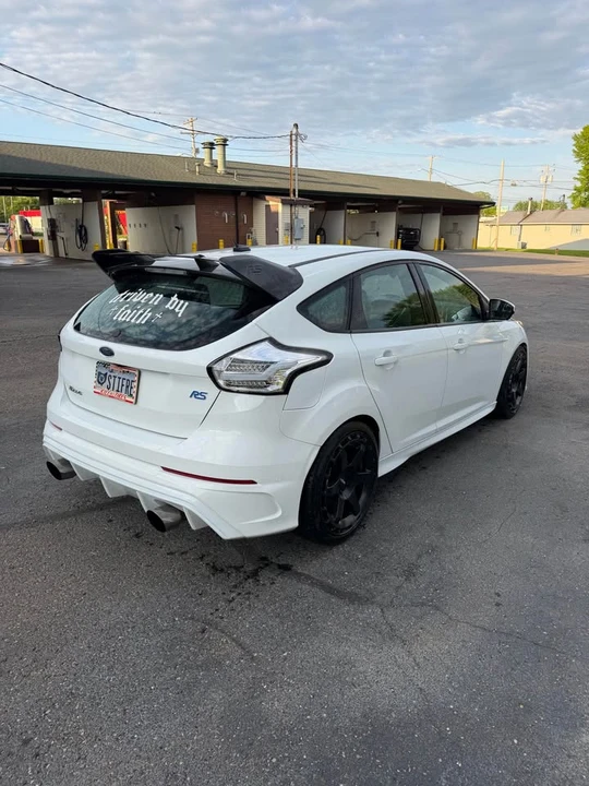 2017 Ford Focus RS 3rd Gen - Image 8 of 20