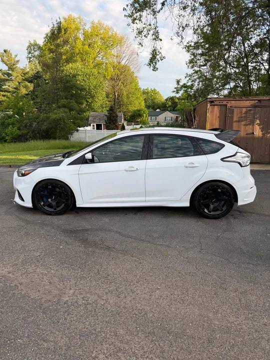 2017 Ford Focus RS 3rd Gen - Image 11 of 20