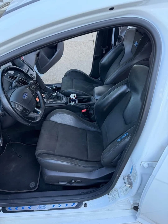 2017 Ford Focus RS 3rd Gen - Image 18 of 20
