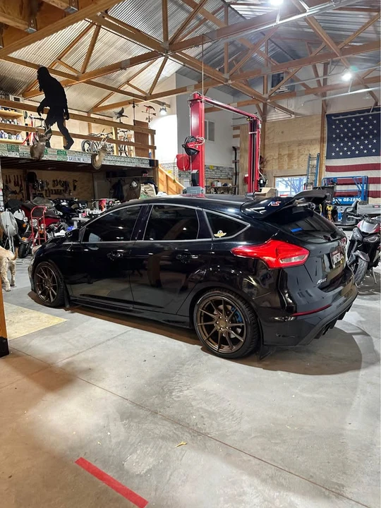 2017 Ford Focus RS 3rd Gen - Image 2 of 8