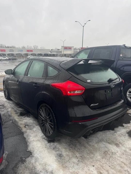 2017 Ford Focus RS 3rd Gen - Image 2 of 11