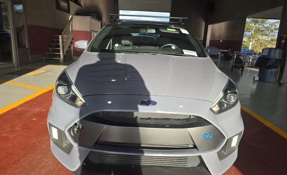 2017 Ford Focus RS 3rd Gen - Image 2 of 13