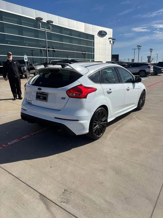 2017 Ford Focus RS 3rd Gen - Image 4 of 11