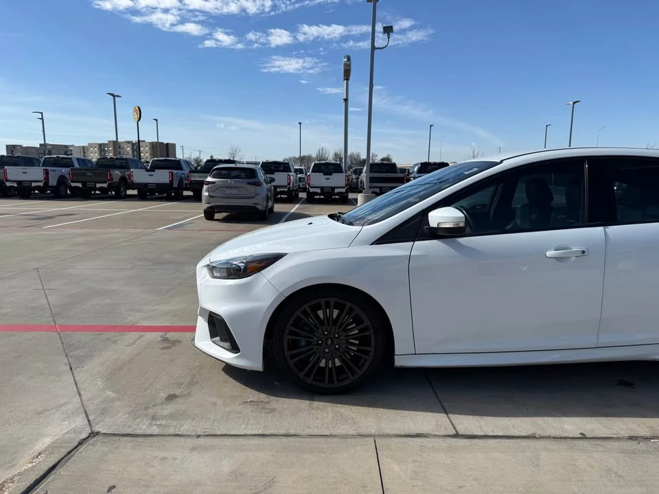 2017 Ford Focus RS 3rd Gen - Image 9 of 20