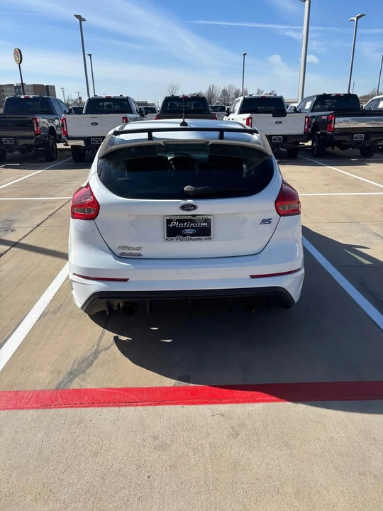 2017 Ford Focus RS 3rd Gen - Image 5 of 11