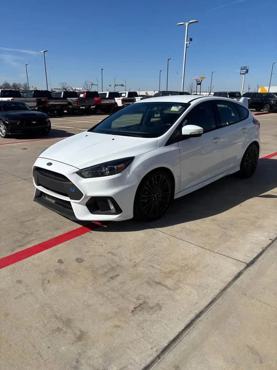 2017 Ford Focus RS 3rd Gen - Image 8 of 11