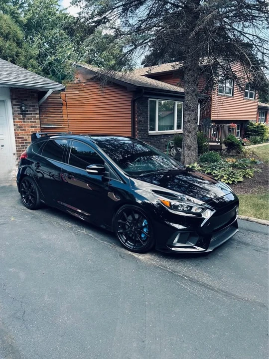 2017 Ford Focus RS 3rd Gen - Image 2 of 9