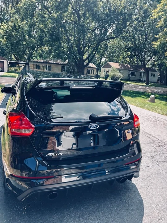 2017 Ford Focus RS 3rd Gen - Image 5 of 9