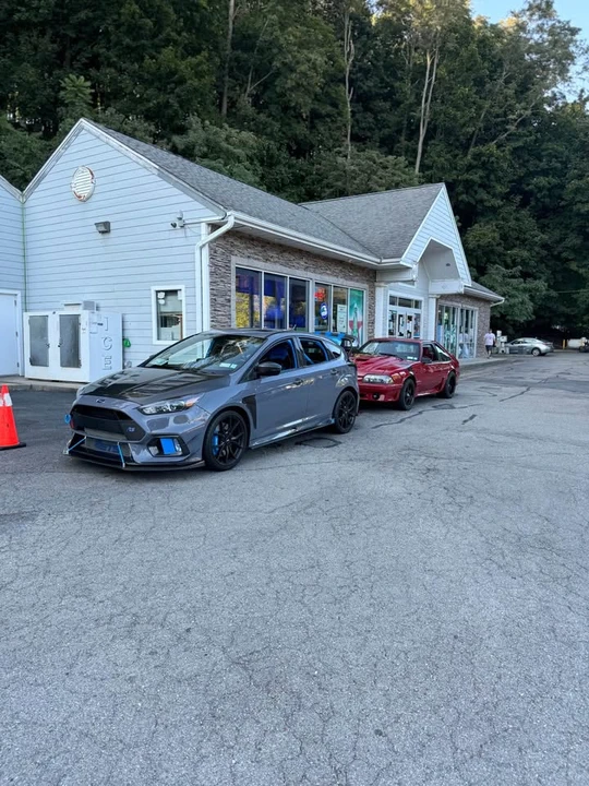 2017 Ford Focus RS 3rd Gen - Image 3 of 10