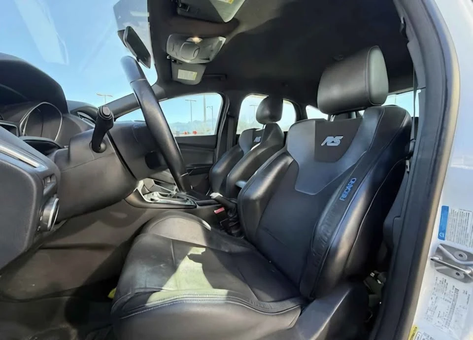 2017 Ford Focus RS 3rd Gen - Image 9 of 14