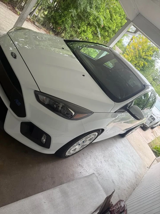 2017 Ford Focus RS 3rd Gen - Image 5 of 6